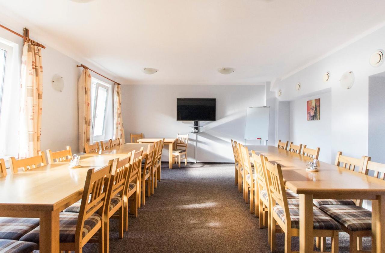 Garni Hotel Tachov Tachov  Buitenkant foto